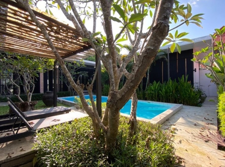 A pool villa for rent or sale in Hang Dong-P-PHR851