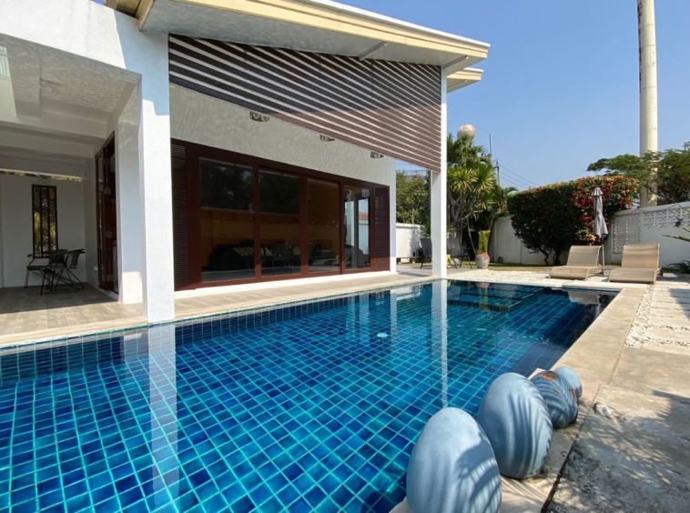 A unique home with private pool for rent or sale in Hang Dong