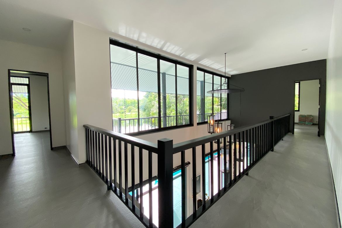 New modern colonial style house for sale in Mae Rim