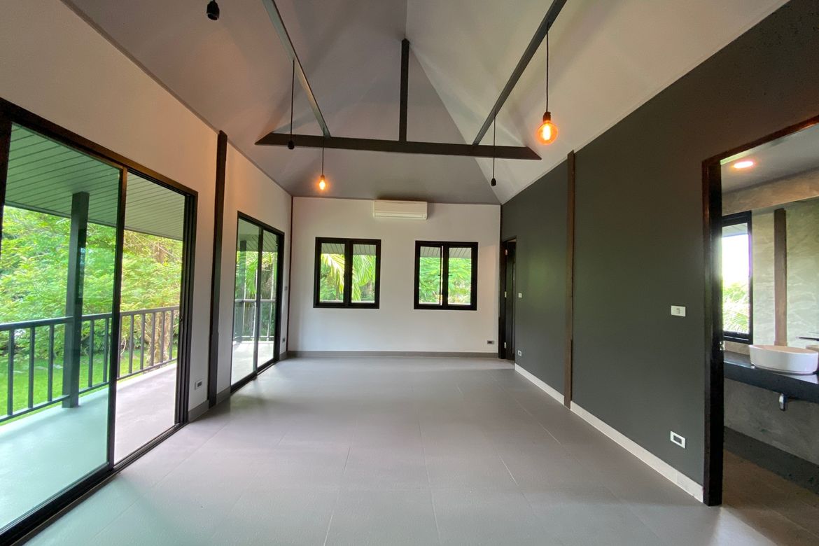 New modern colonial style house for sale in Mae Rim