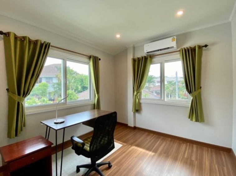 Brand new 4 beds house for rent in Muang Chiang Mai-P-PHR577