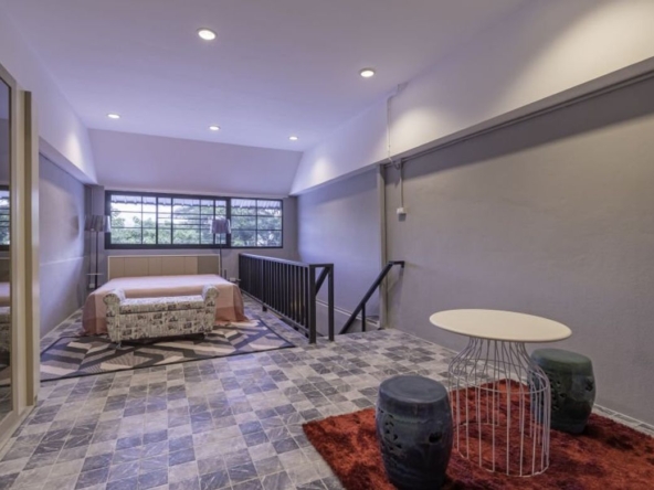 A unique modern townhome for sale or rent in Muang Chiang Mai-P-PHS485