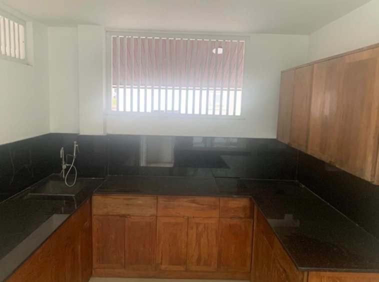 Single house 4 bedrooms 3 bathrooms-SM-Sta-1819