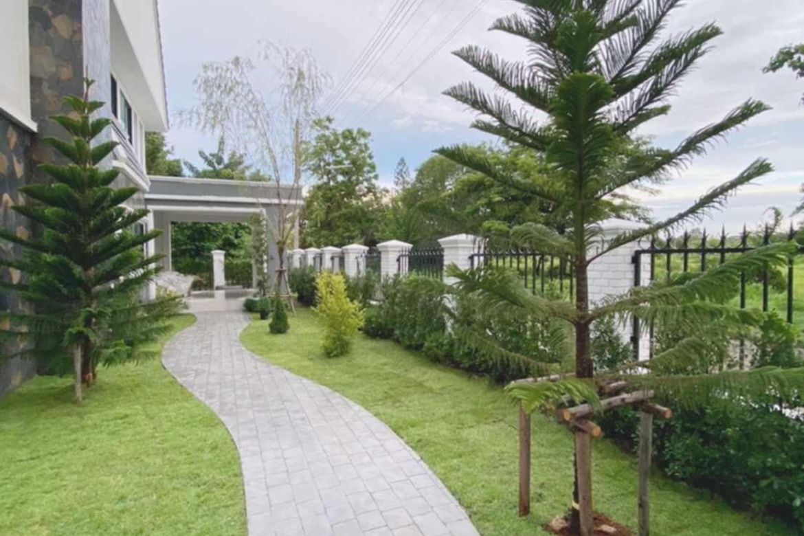 Chiang Mai Country Garden House for Sale and Rent