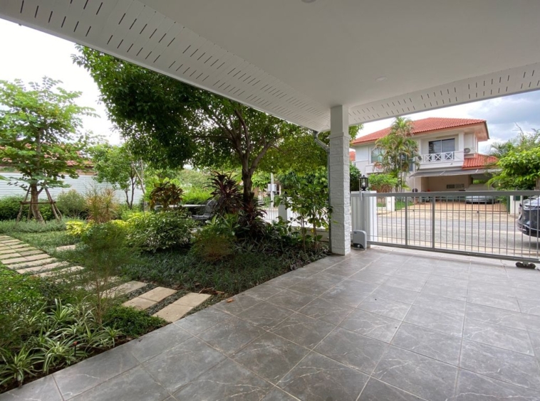 Newly renovated 3 bed house for rent or sale in Sankhampeang