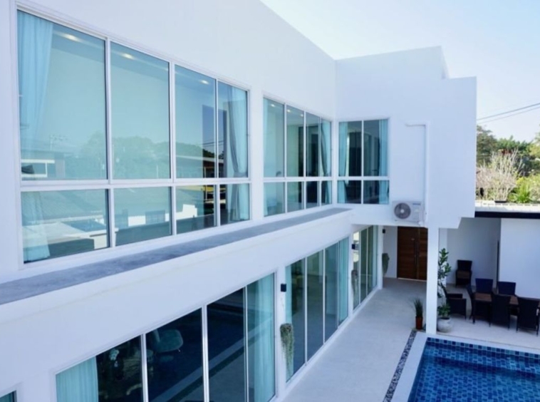 A brand new modern design house for rent or sale in San Sai