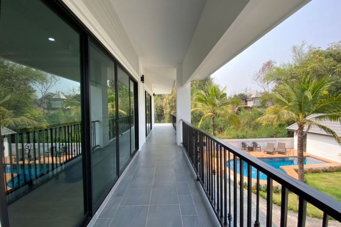 5 bedrooms house with a private pool for rent or sale in San Sai