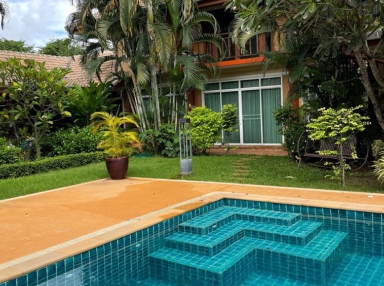 Pool villa for rent or sale in San Sai