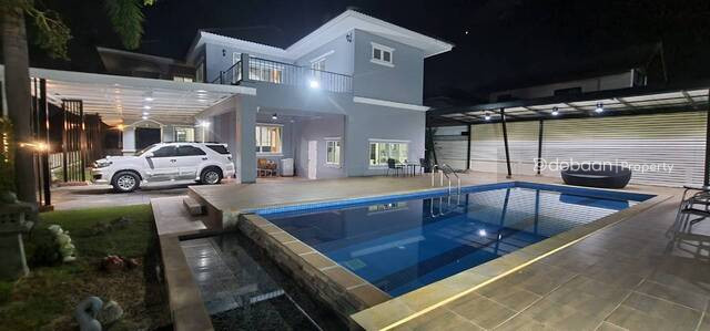 ingle detached 2-story pool villa with 4 bedrooms and 5 bathrooms in a project near Ring Road 3.-DB-RSHSHCMIDS16