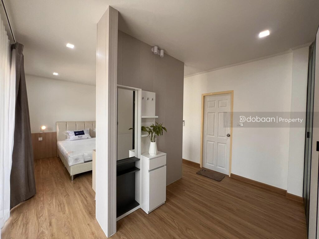 4 bedrooms