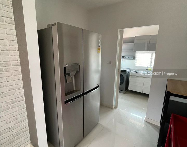 close to Charoen Charoen Market.-DB-RSHSHCMISK34