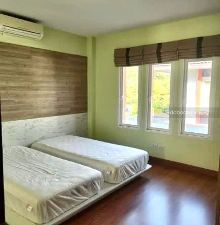 A two-story detached house with 4 bedrooms and 3 bathrooms in the Saraphi area near Waree Chiang Mai School.-DB-RSHSHCMISP35