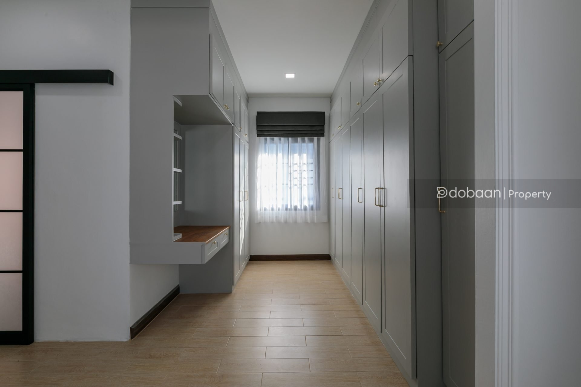 A two-story detached house with three bedrooms and four bathrooms located in the Hang Dong area