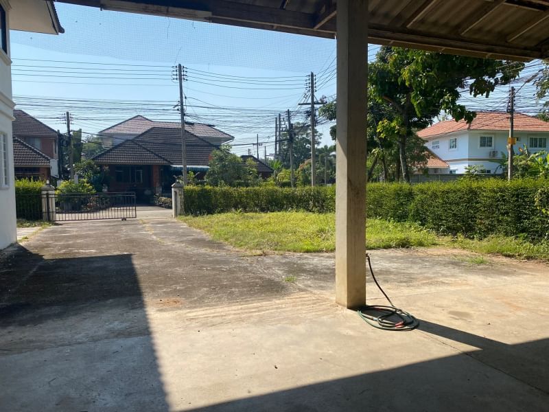 3 bathrooms in San Phi Suea zone.-DB-SHHCMISP10