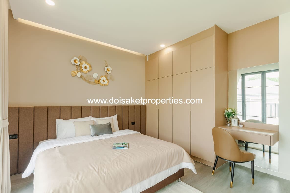 Saraphi-DSP-(HS366-03) New Fully-Furnished 3-Bedroom Pool Villa for Sale in Saraphi