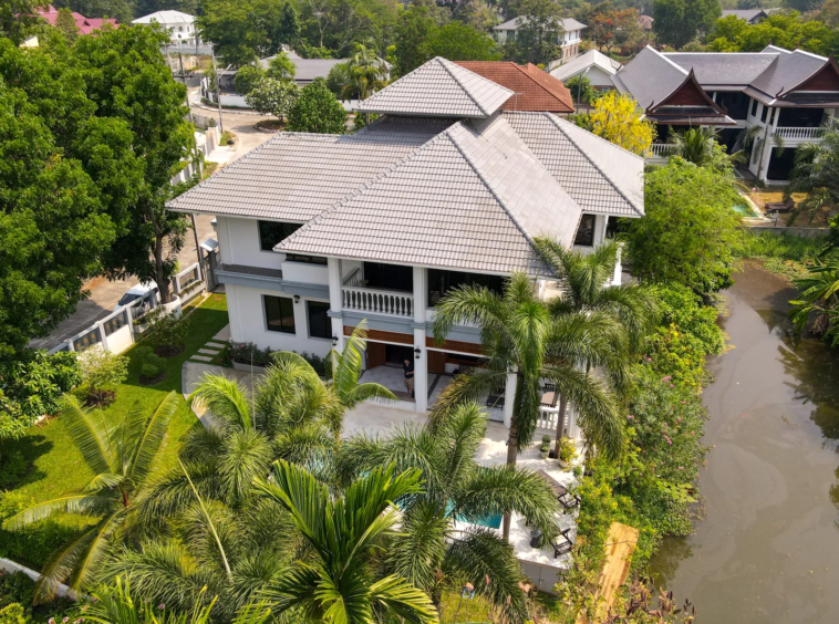 Doi Saket-DSP-(HS366-06) 4-Bedroom Riverside Pool Villa with Royal Provenance for Sale in Doi Saket