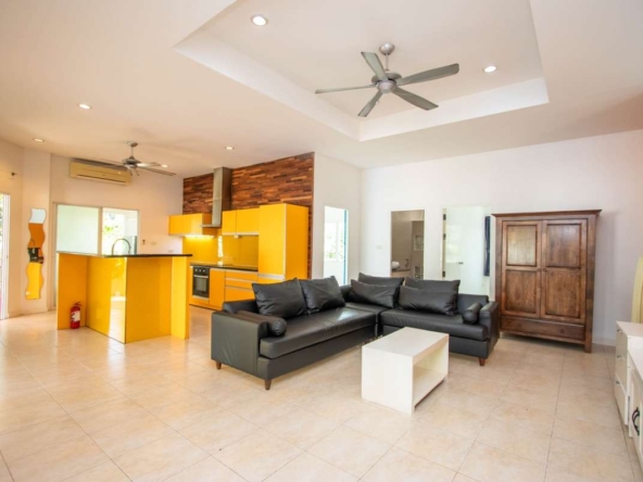 Single-Storey Villa with Private Pool near Lanna International School-PH-HD384