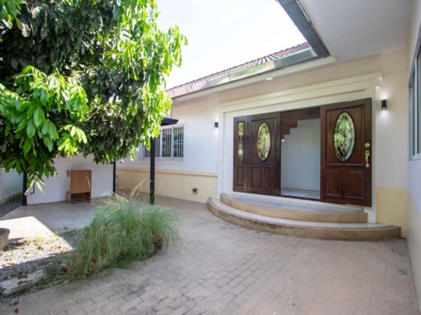 Single-Storey Villa with Private Pool near Lanna International School-PH-HD384