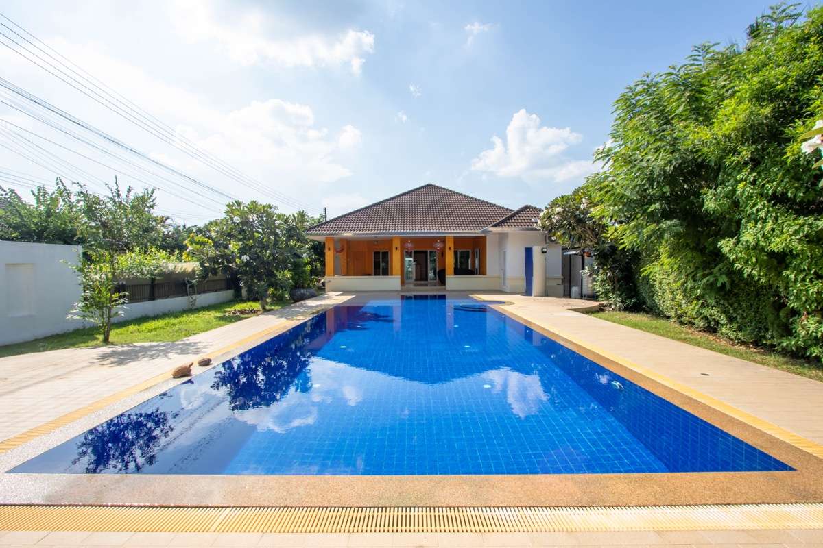 Single-Storey Villa with Private Pool near Lanna International School-PH-HD384