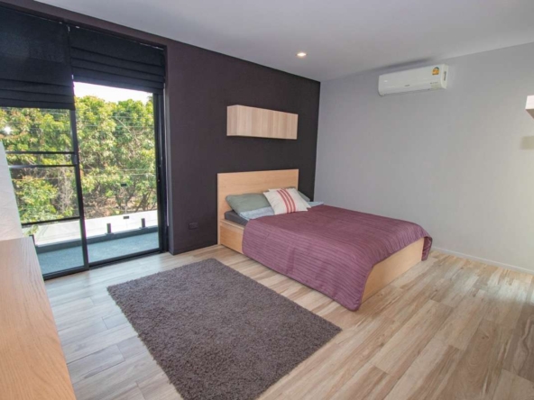 Contemporary Five-Bedroom House for Sale Near International Schools in Hang Dong-PH-HD401