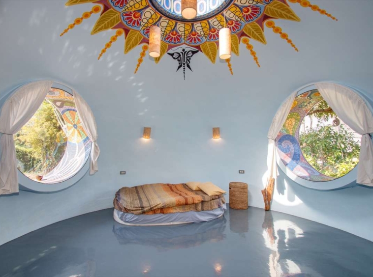 Magical Dome Home: Unique Design