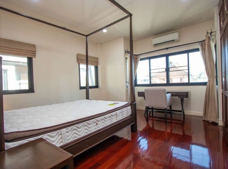 3 Bedroom House for Sale : Lanna Montra