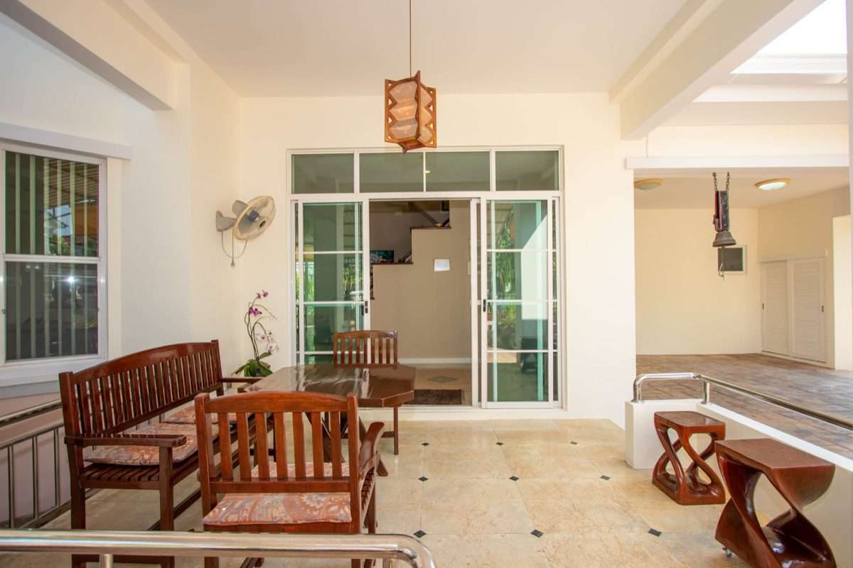 Spacious 4 BR House For Sale Nantawan Land & House Park Nong Han-PH-SAN372