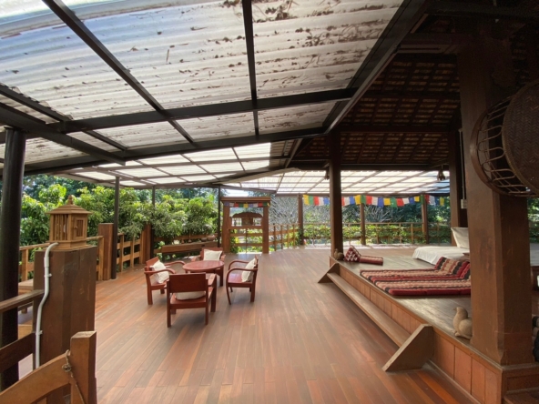 Beautiful Thai style 6 bedrooms for sale and rent in Saraphi-SHG-HS479