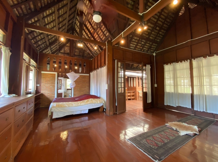 Beautiful Thai style 6 bedrooms for sale and rent in Saraphi-SHG-HS479