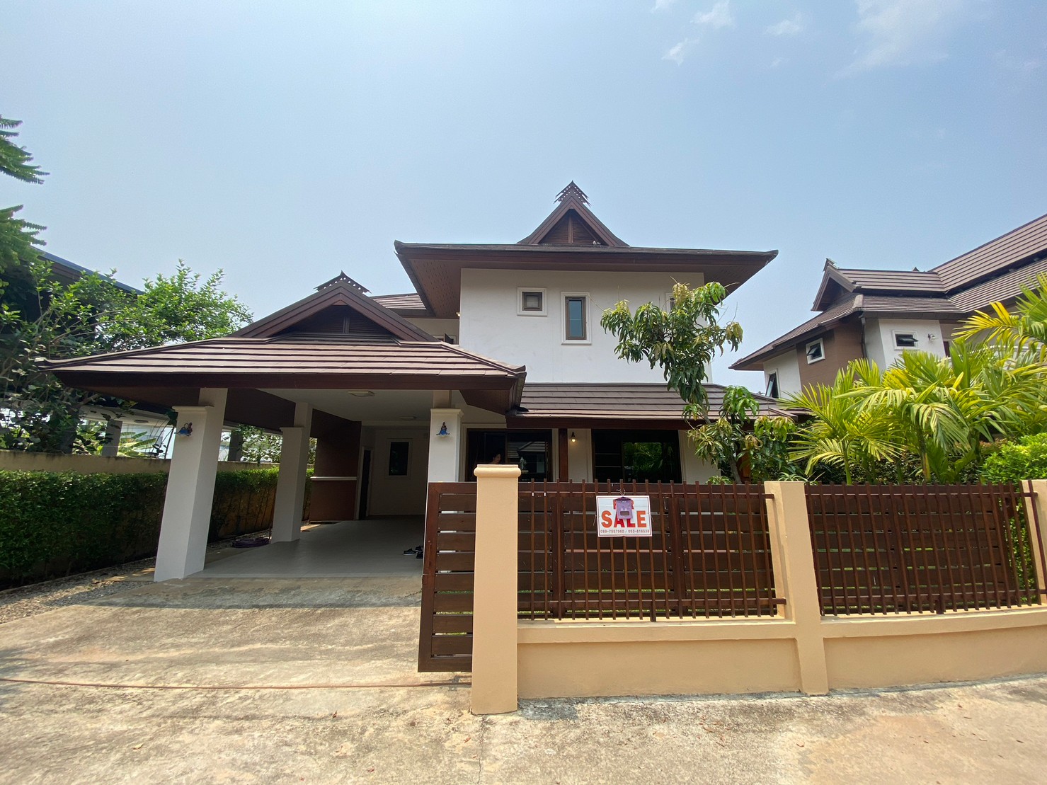 Beautiful Lanna style 3 bedroom home for sale near 89 Plaza-SHG-HS453