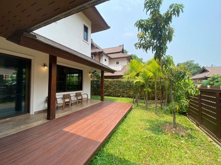 Beautiful Lanna style 3 bedroom home for sale near 89 Plaza-SHG-HS453