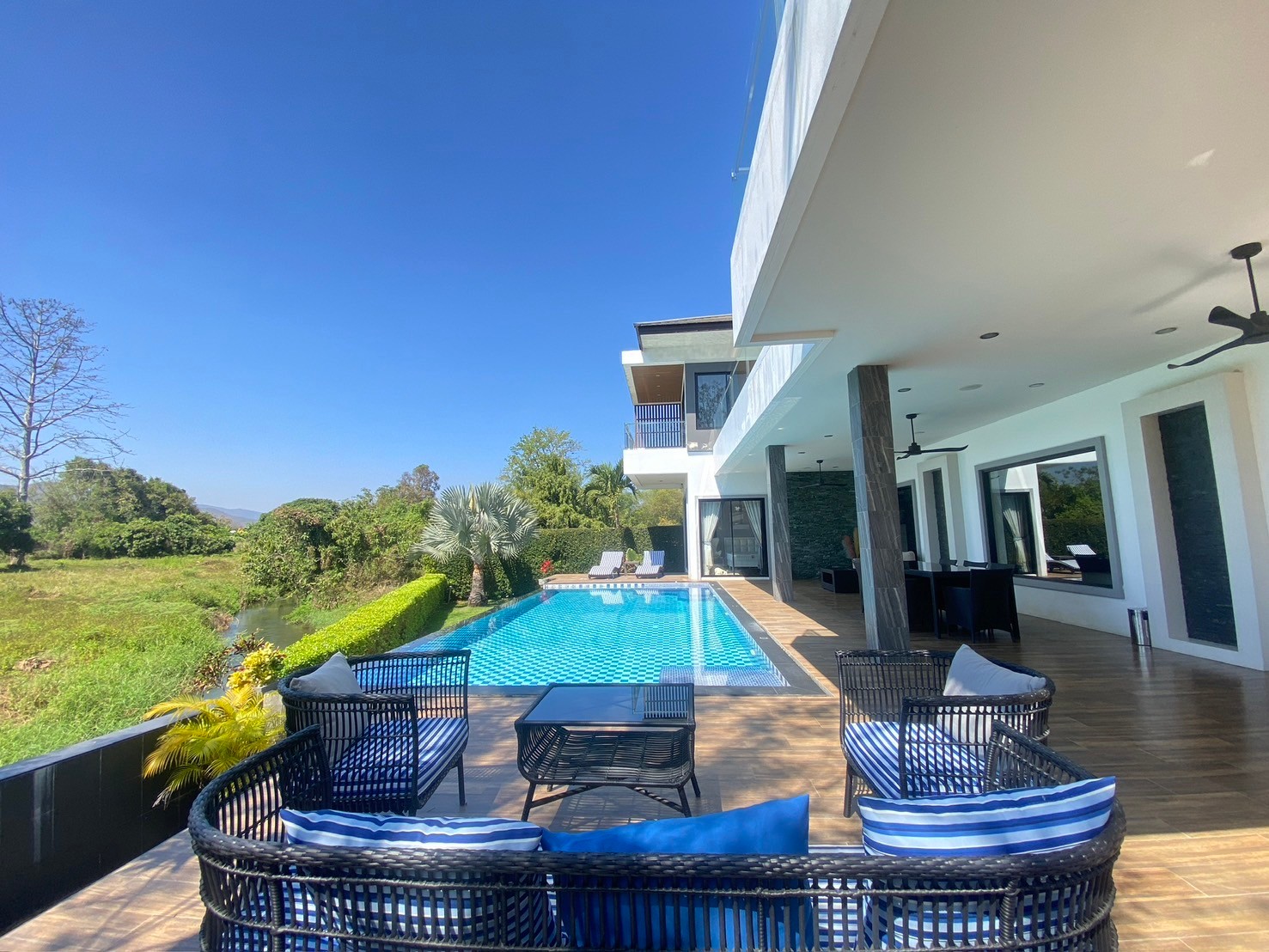 Stunning Pool Villa with spectacular mountain views-SHG-HS482