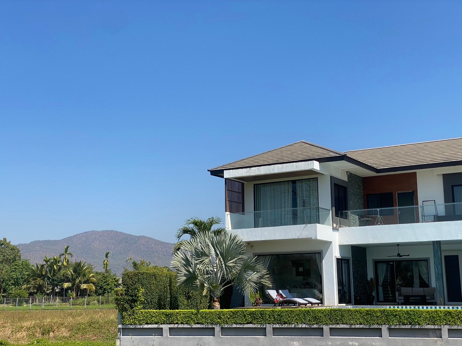 Stunning Pool Villa with spectacular mountain views-SHG-HS482