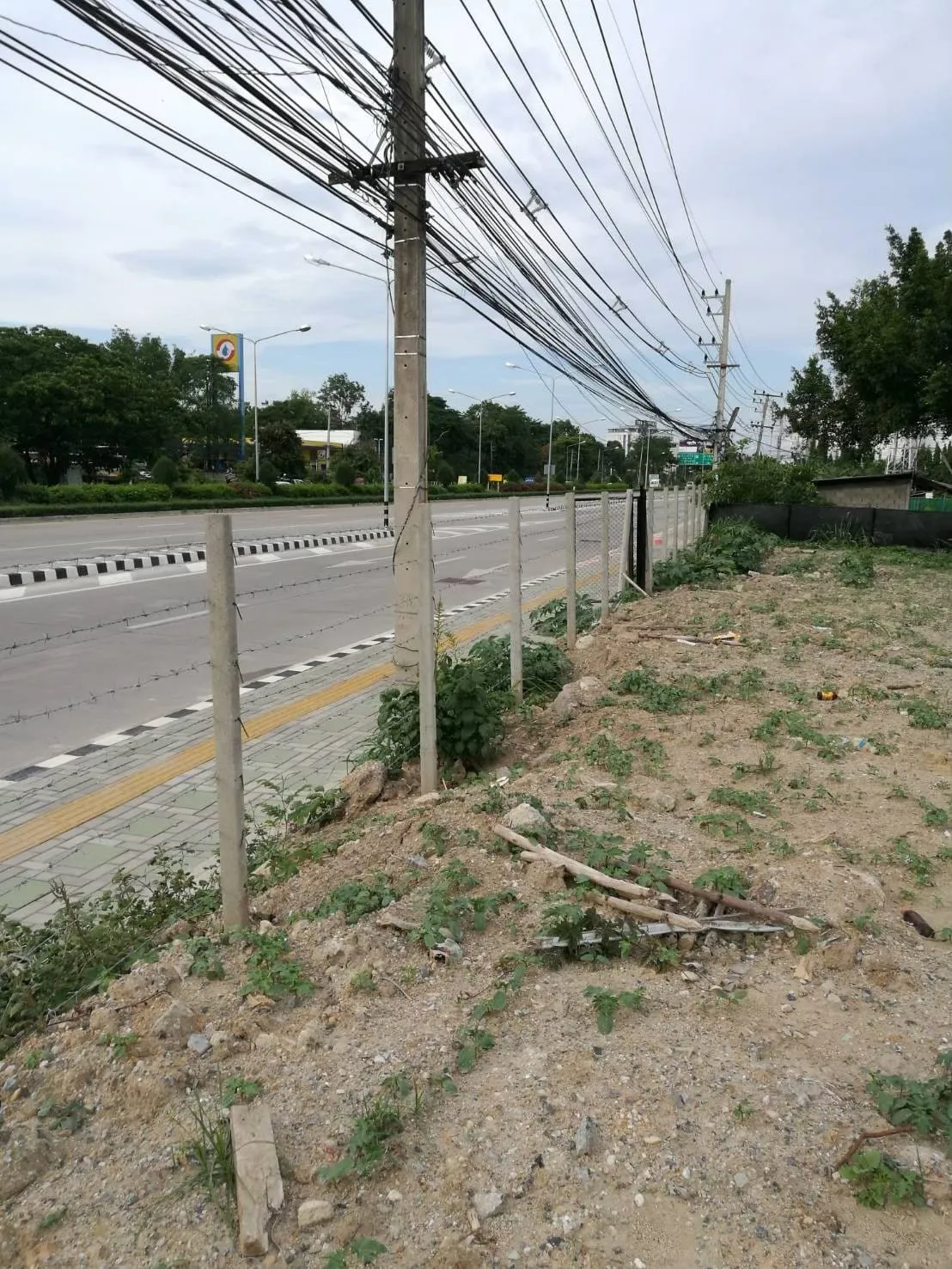 Land for sale Chiang Mai 32m Frontage | Near Hospitals & Shopping.-CMP-16