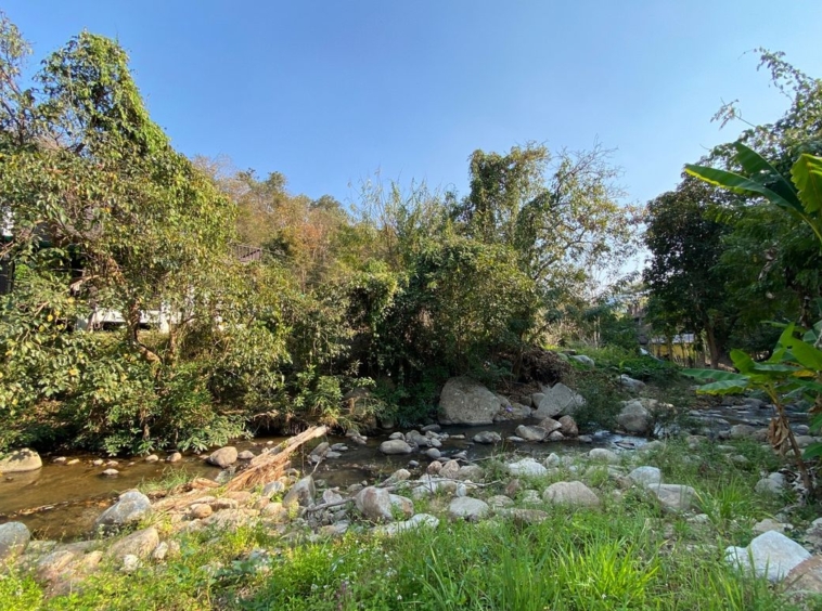 A beautiful plot by the stream in Hang Dong for sale-P-PLS896