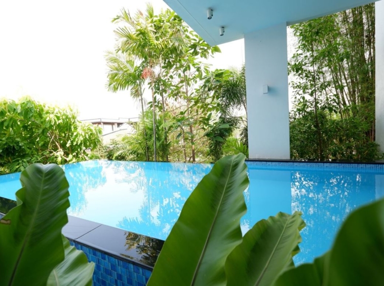 Pool villa for rent