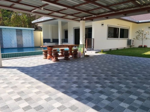 Pool villa 3 bedrooms 4 beadrooms near city for rent-J-JL00