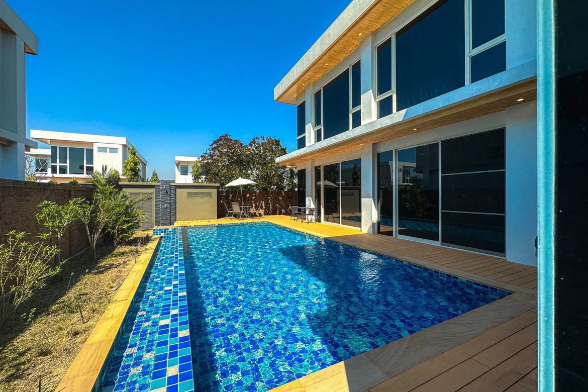 4 Bedrooms Pool villa for rennt in San kamphaeng-SM-Sta-1572