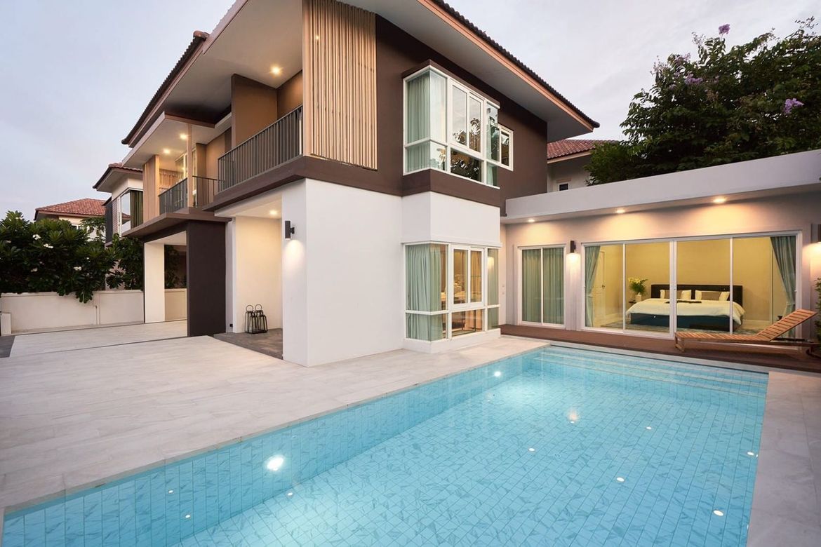 The big pool villa must be in a prime location. Near ABS International School-J-FB038