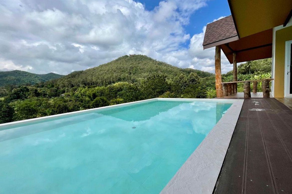 Baan Plu Villa for sale. House on the hill for relaxation