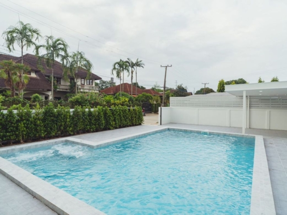 Sell Pool Villa model style Fully Furnished-J-LN099