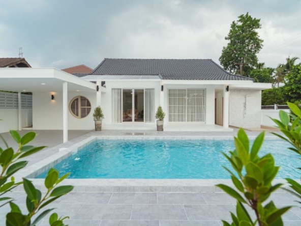 Sell Pool Villa model style Fully Furnished-J-LN099