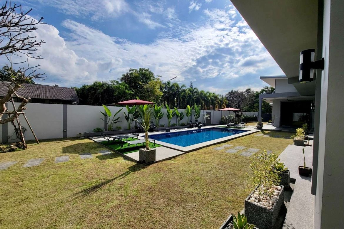 Brand New European Designed Pool Villa For Rent and Sale Near Central Festival-SM-Sta-1346