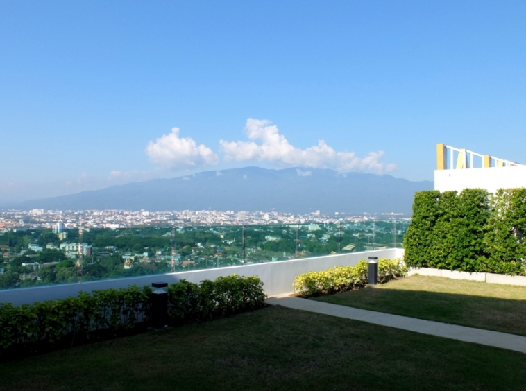 For Sale Furnished 2 Bedroom Condo at Supalai Monte 2 Chiang Mai City-I-3291