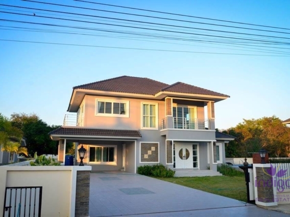 Two storey house 4 bedroom for sale at thanaporn park home 5 sansai chiangmai-I-3755