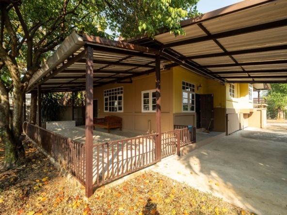 3 Bedroom Thai Style House just North of City-TNP-D1033