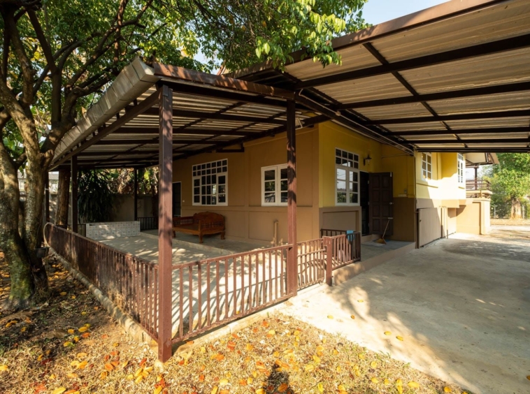 3 Bedroom Thai Style House just North of City-TNP-D1033