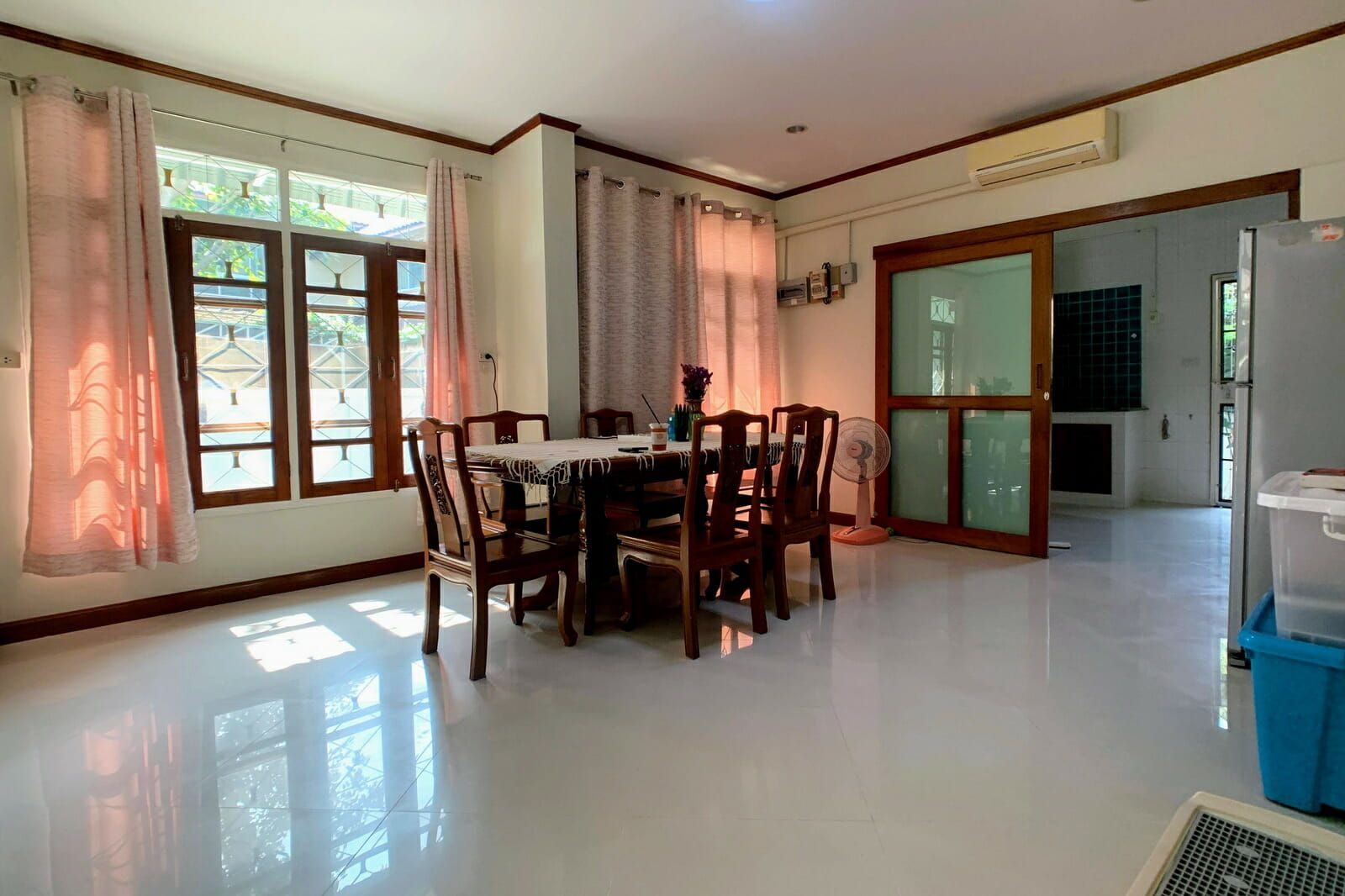 4 Bedroom with Large Garden near CM University-TNP-D80