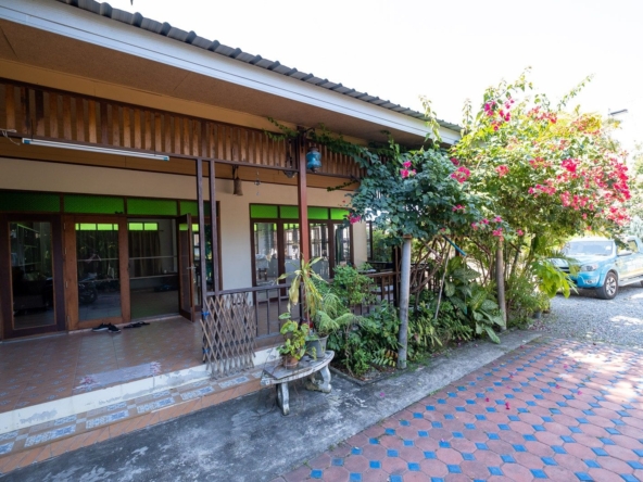 3 Bedroom House and 1.34 Rai just off First Ring Road-TNP-D956