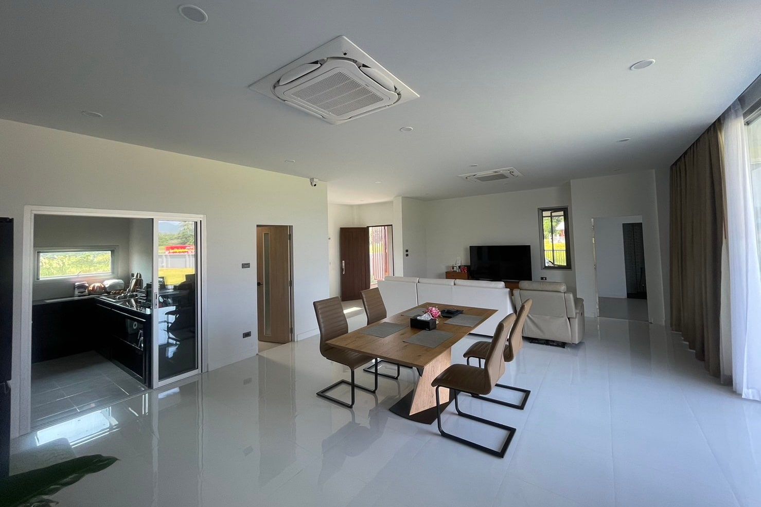 Modern 3 Bedroom Pool Villa in Doi Saket-TNP-A1019